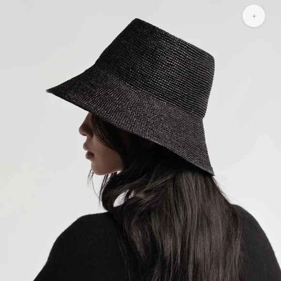 WORN ONCE JANESSA LEONE FELIX BUCKET HAT - Picture 3 of 6